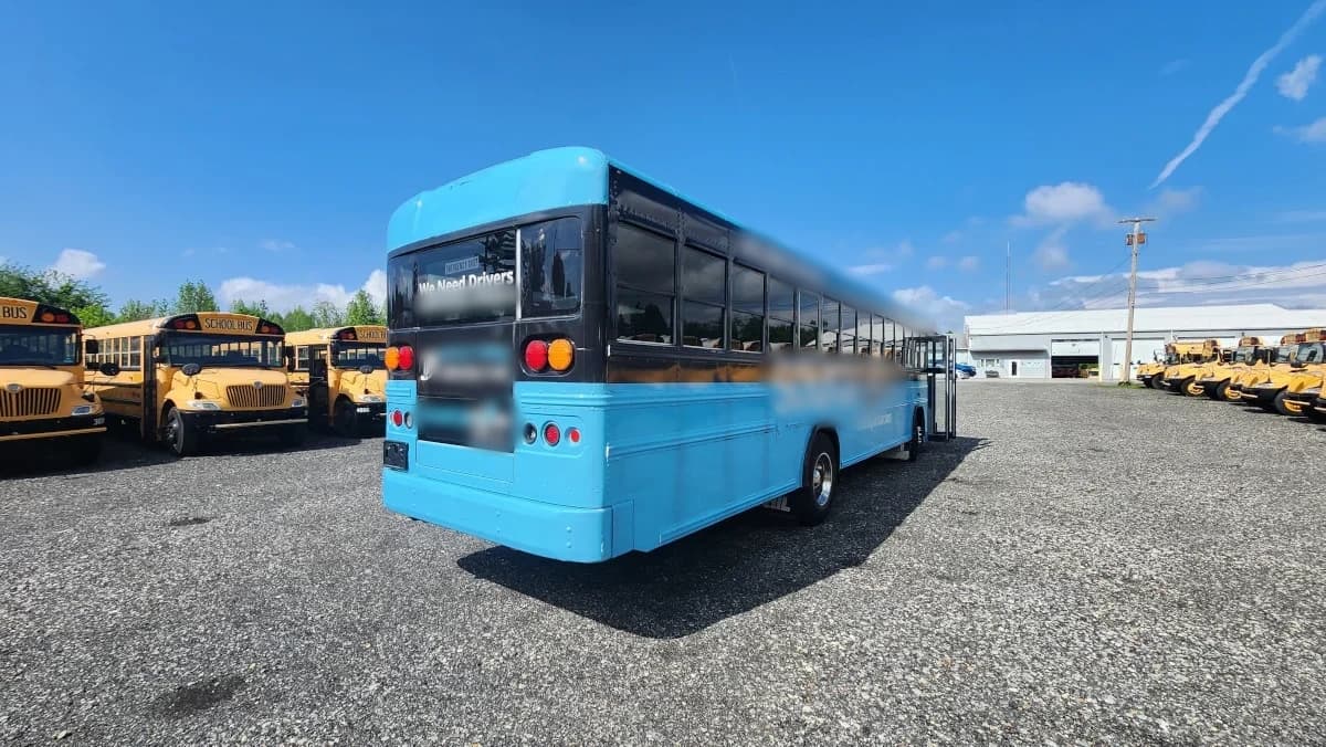 2011 Blue Bird FE Flat Nose Activity Bus - Image 29