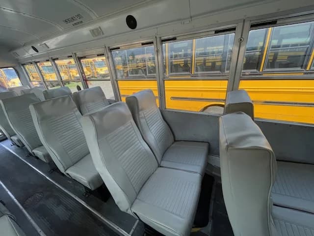 2011 Blue Bird FE Flat Nose Activity Bus - Image 11