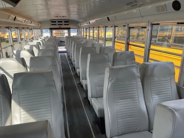2011 Blue Bird FE Flat Nose Activity Bus - Image 13