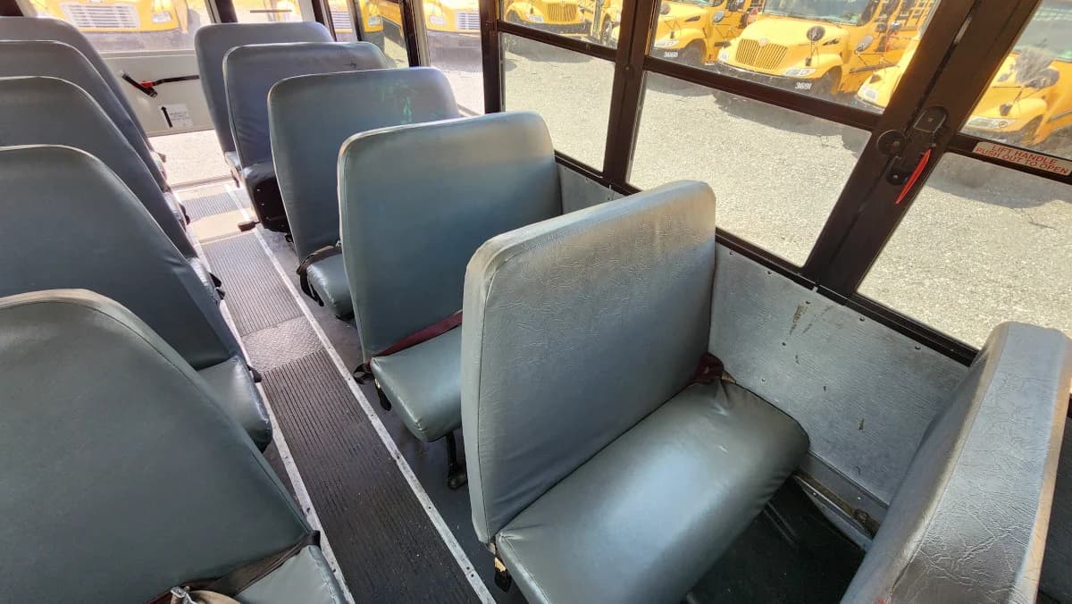 2016 Thomas Dual Door A/C - Image 17