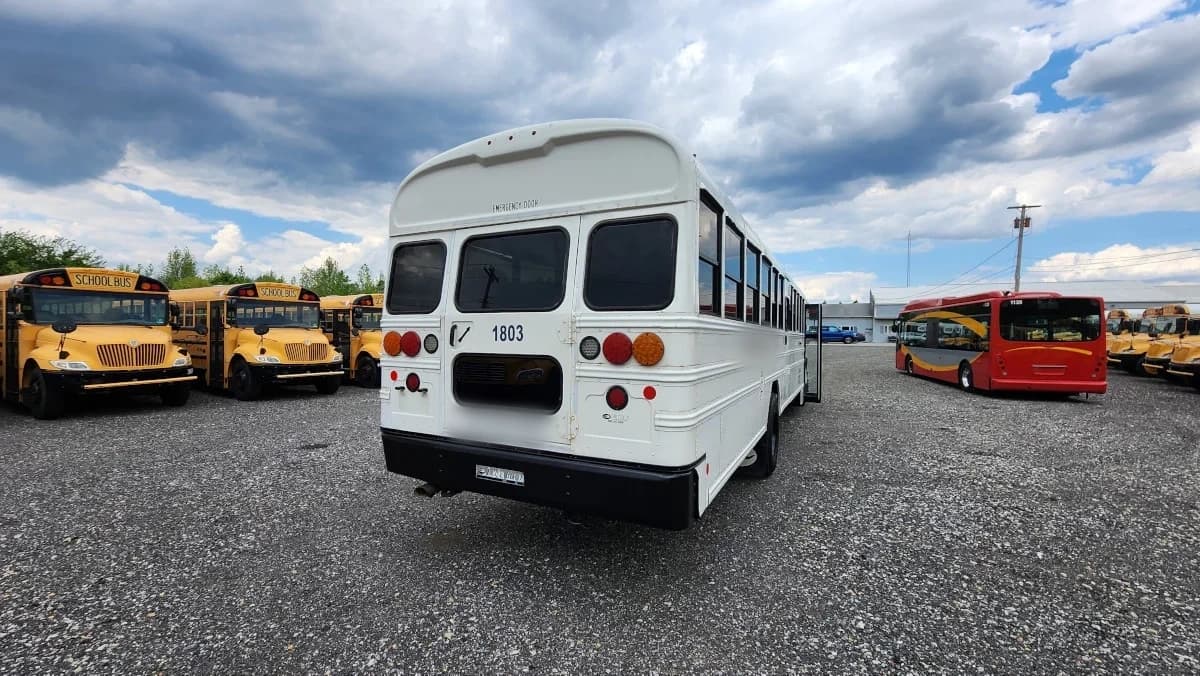 2017 Blue Bird Vision A/C - Image 33