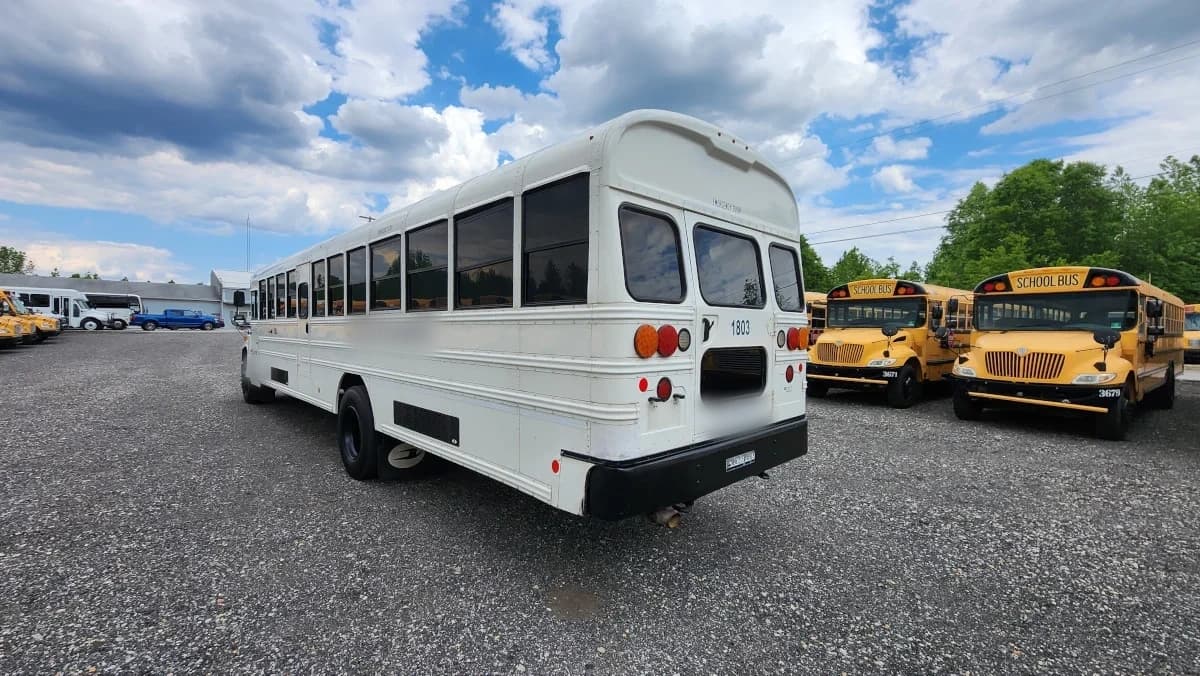 2017 Blue Bird Vision A/C - Image 35