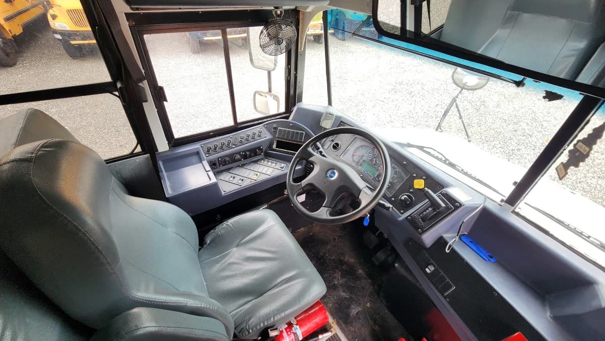 2017 Blue Bird Vision A/C - Image 7