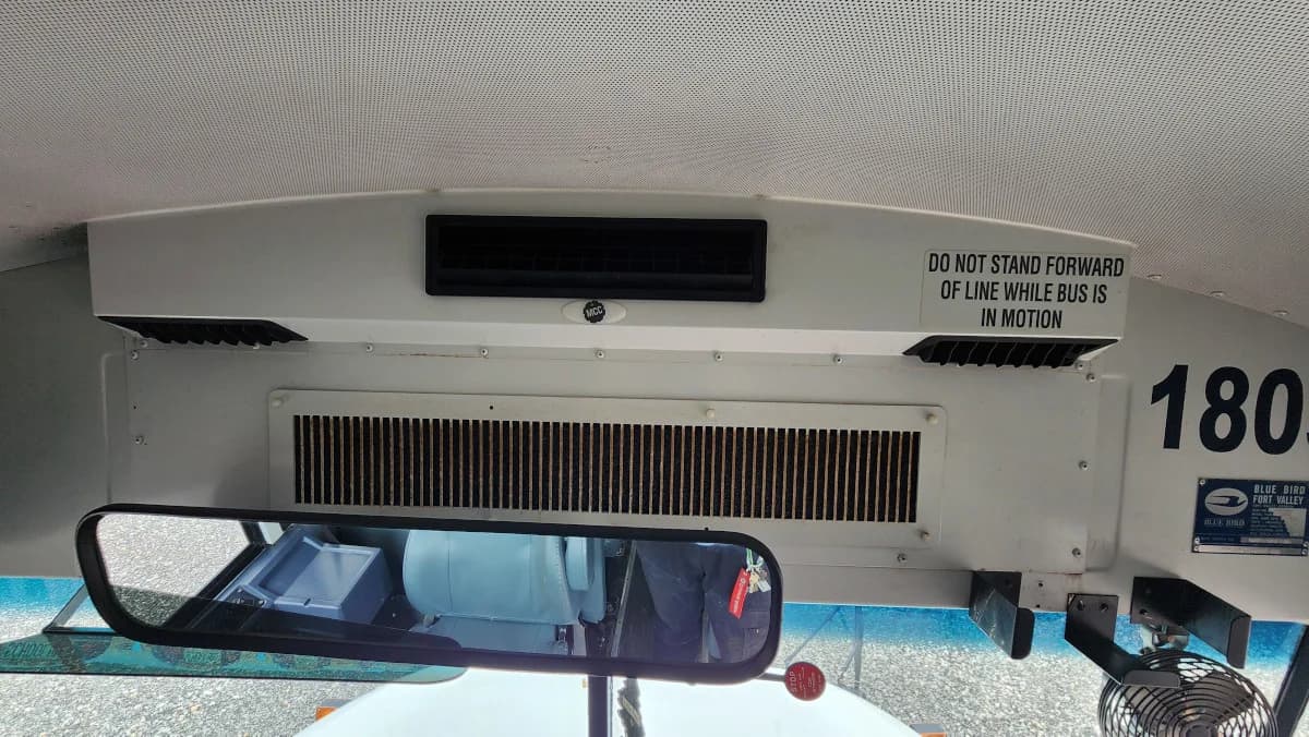 2017 Blue Bird Vision A/C - Image 9