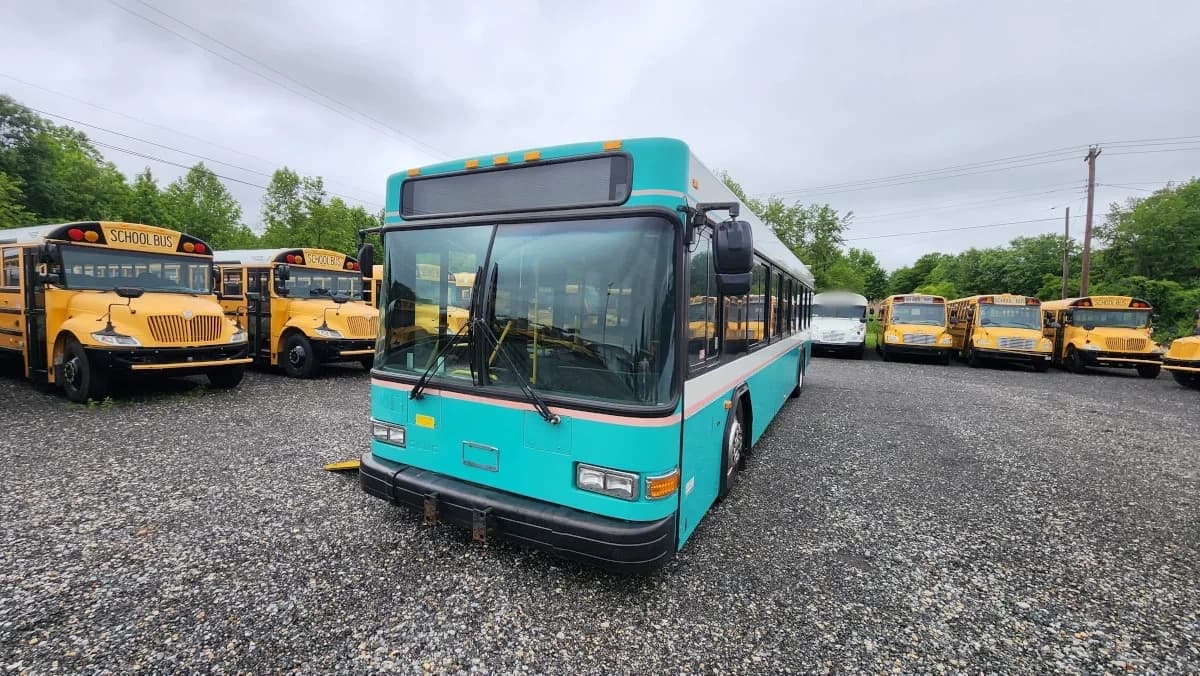 2013 GILLIG 40 Ft Low Floor Transit - Image 25