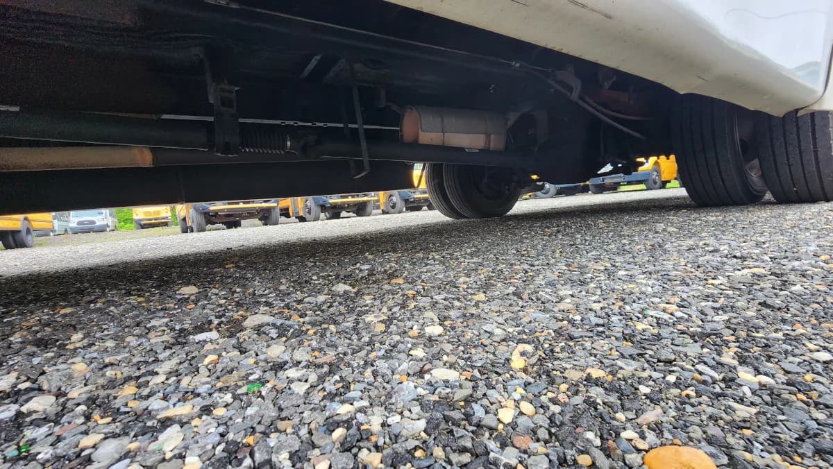 2019 F-550 ADA A/C Shuttle Bus - Image 35