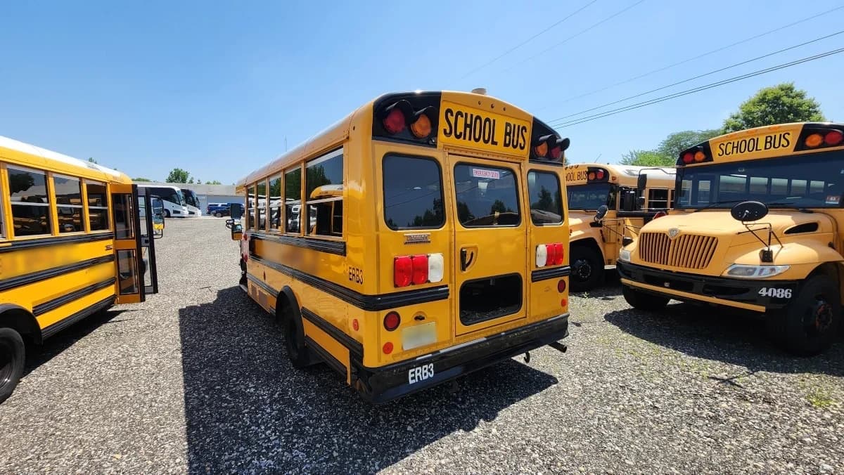 3 Matching 2021 Chevy NJ Spec Minotour 24 Passenger Buses - Image 11