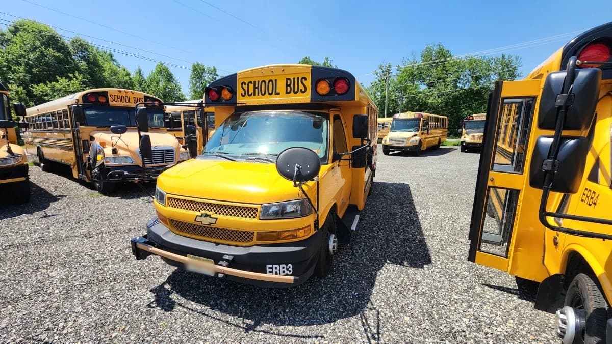 3 Matching 2021 Chevy NJ Spec Minotour 24 Passenger Buses - Image 13