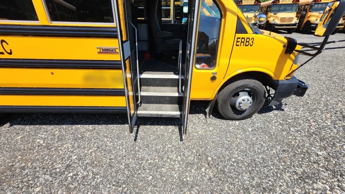 3 Matching 2021 Chevy NJ Spec Minotour 24 Passenger Buses - Image 14