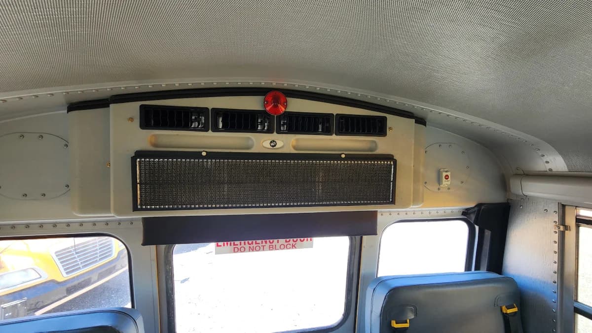 3 Matching 2021 Chevy NJ Spec Minotour 24 Passenger Buses - Image 19