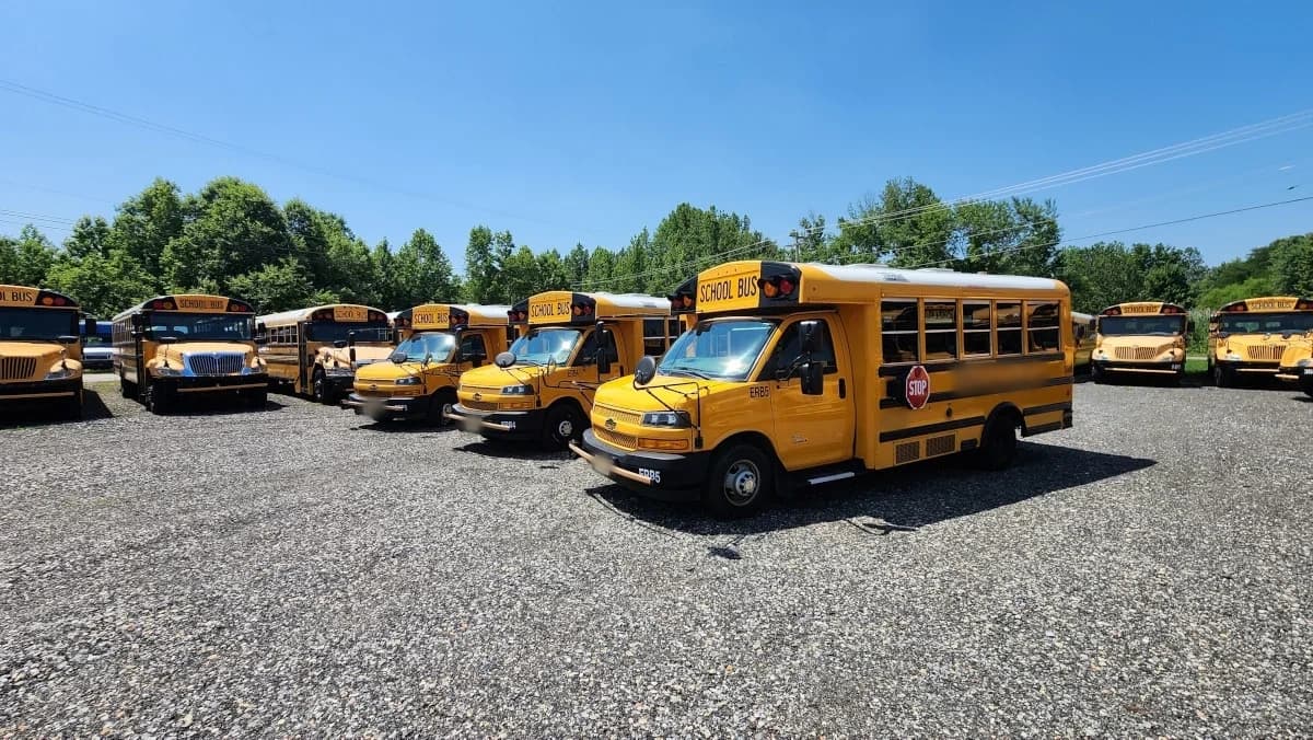 3 Matching 2021 Chevy NJ Spec Minotour 24 Passenger Buses - Image 5