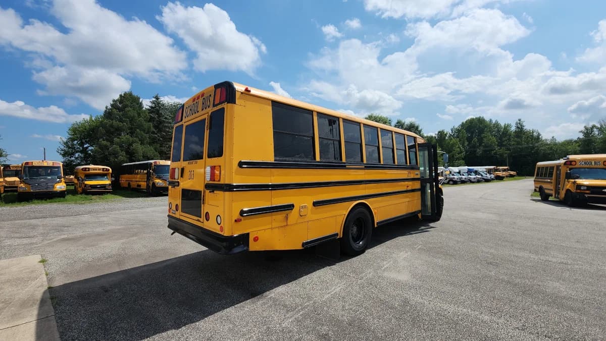 2018 THOMAS SAF-T-LINER C2  - Image 3