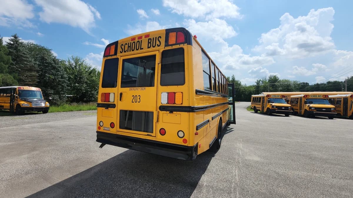 2018 THOMAS SAF-T-LINER C2  - Image 17