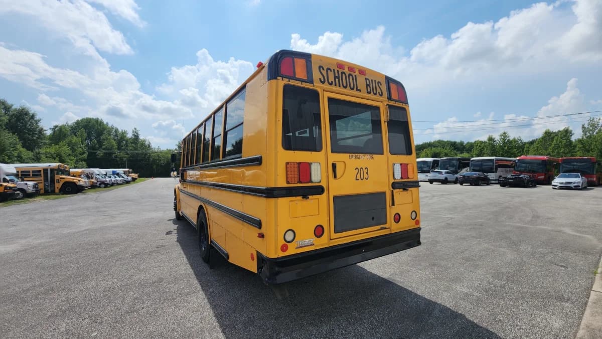 2018 THOMAS SAF-T-LINER C2  - Image 18