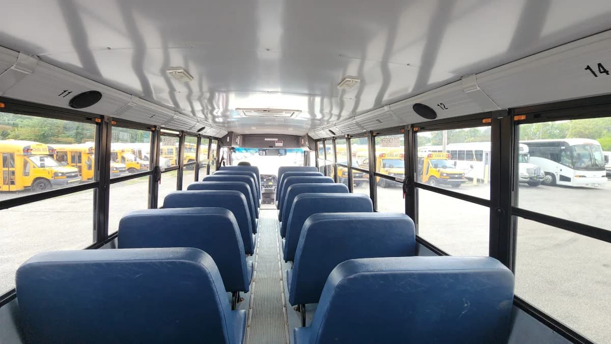 2018 THOMAS SAF-T-LINER C2  - Image 11