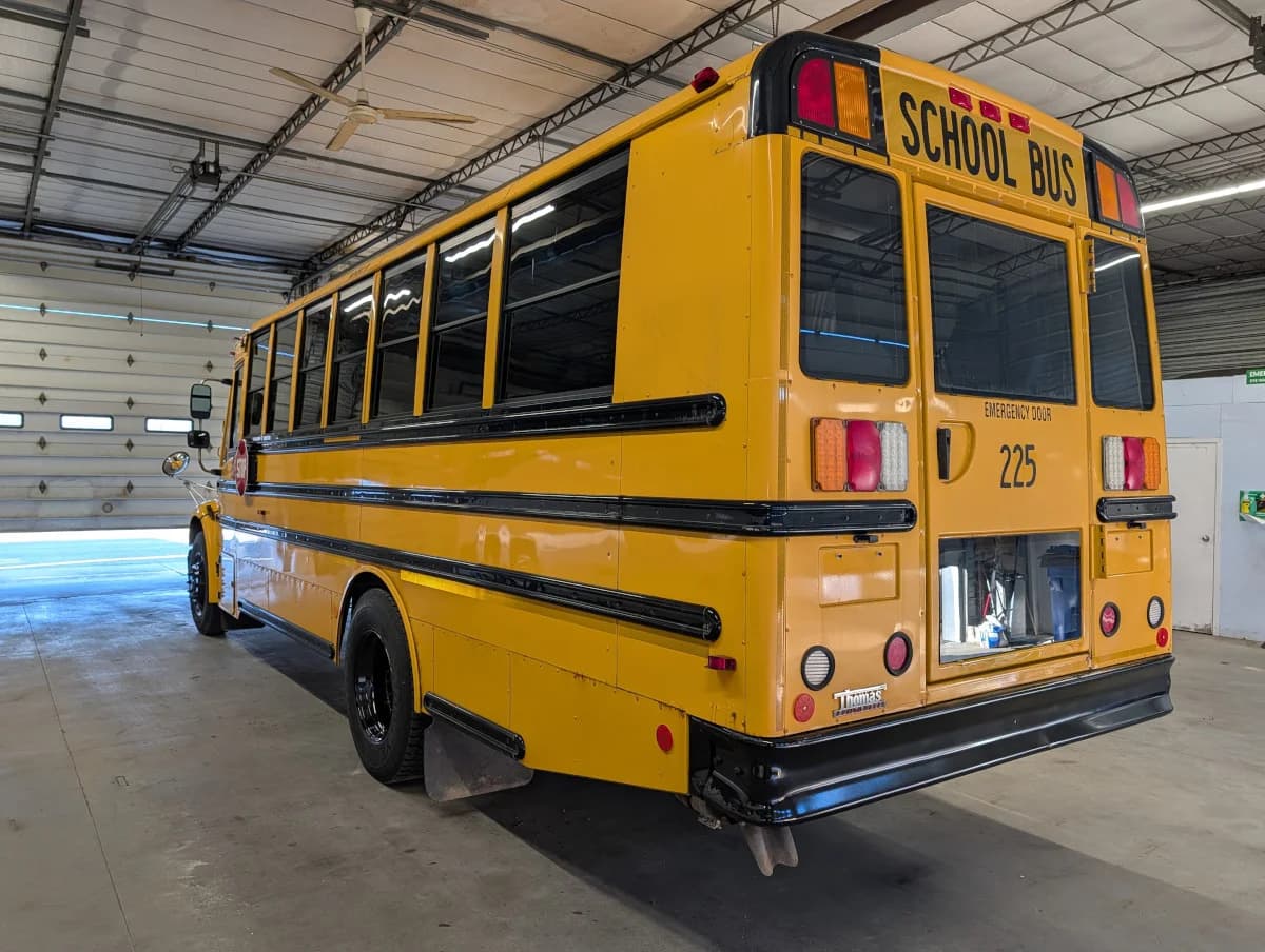 2018 Thomas C2 48 Passenger - Image 16