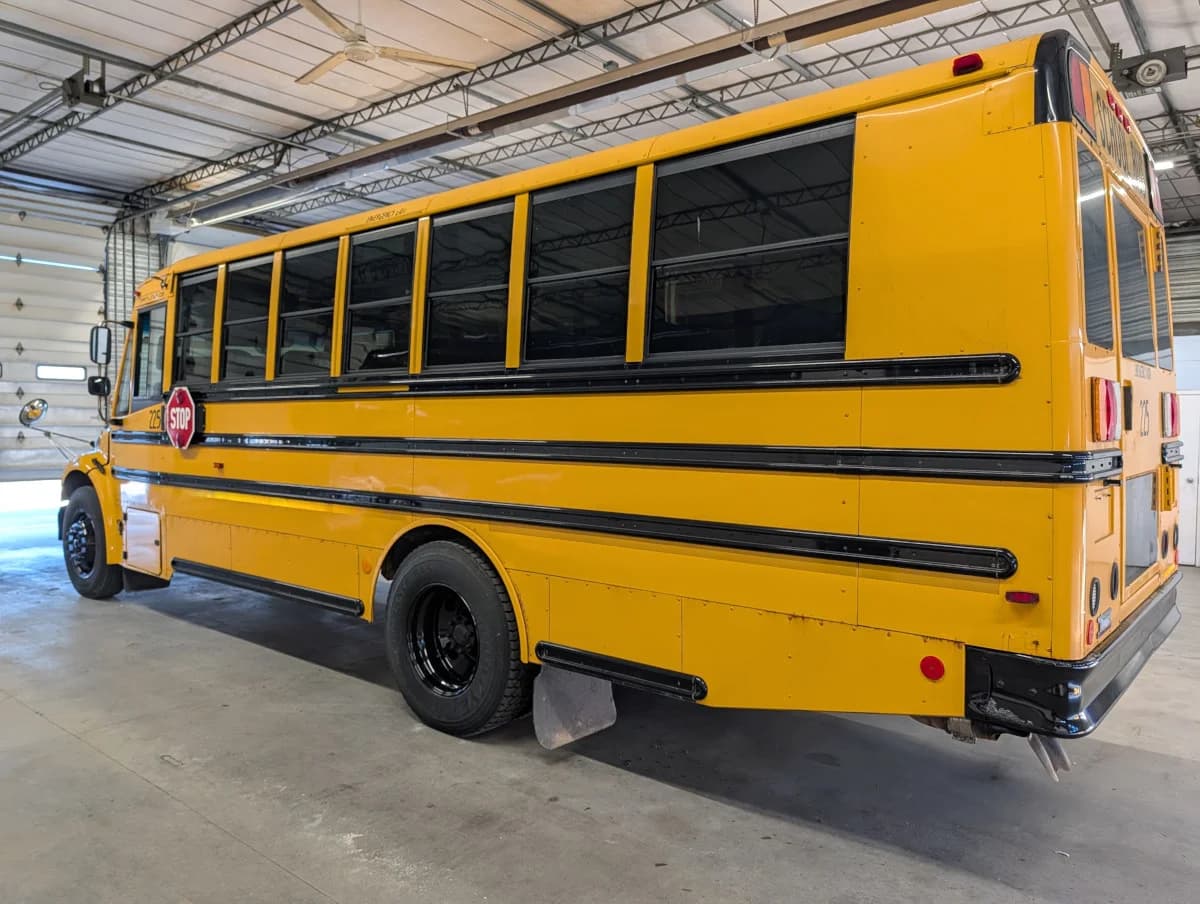 2018 Thomas C2 48 Passenger - Image 4