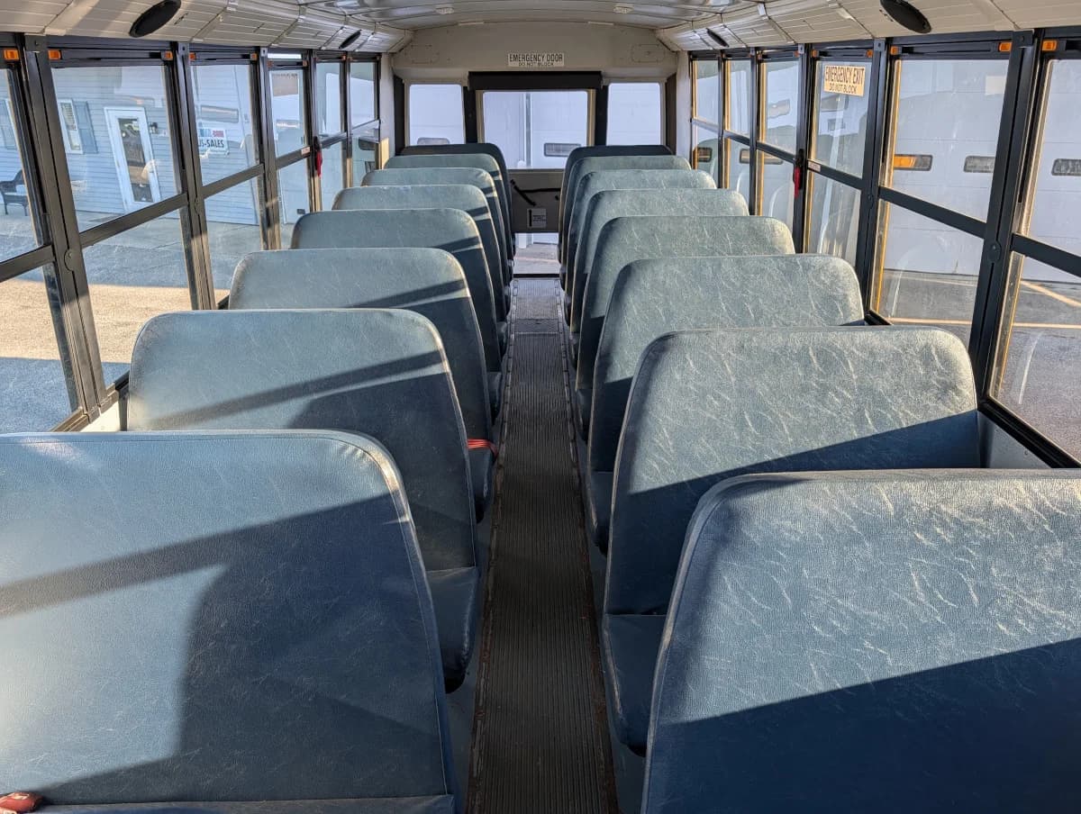 2018 Thomas C2 48 Passenger - Image 7