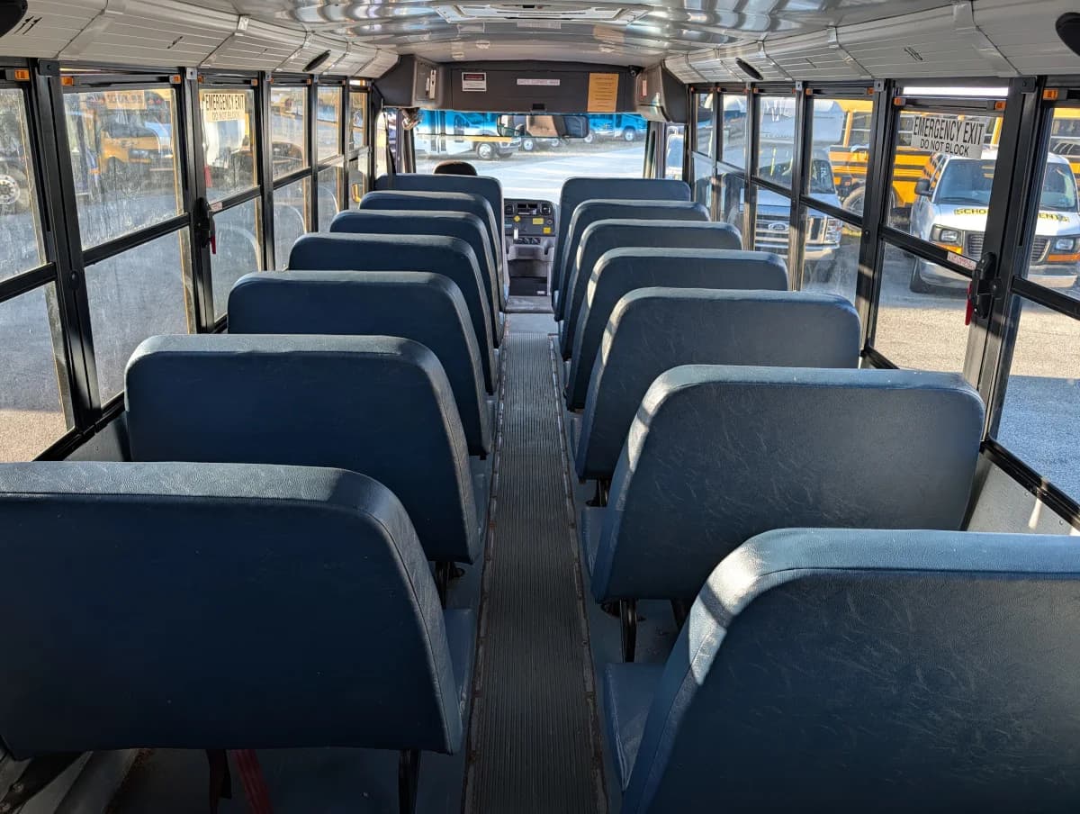 2018 Thomas C2 48 Passenger - Image 8