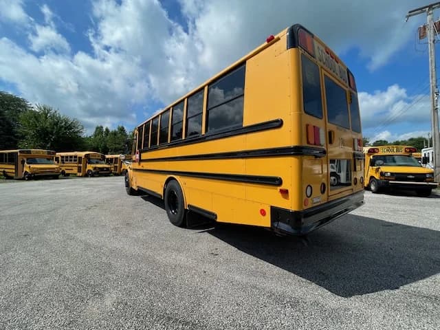 2018 THOMAS C2 48 Passenger  - Image 20