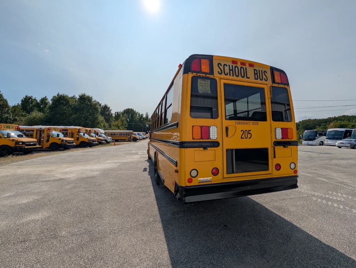 2018 Thomas C2 48 Passenger - Image 21