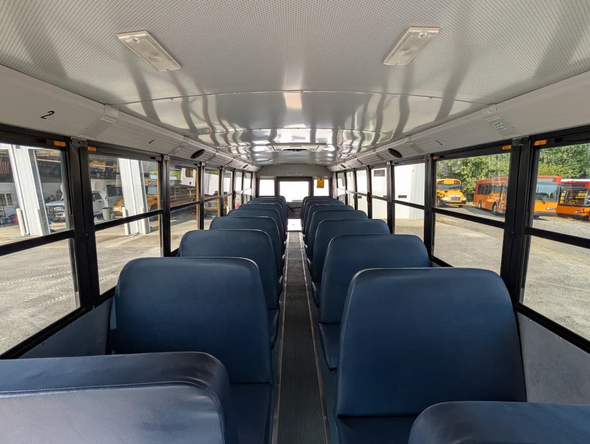 2018 Thomas C2 48 Passenger - Image 7
