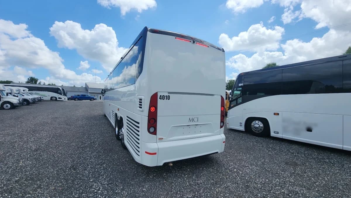 2025 MCI J4500 ADA Coach Bus - Image 39