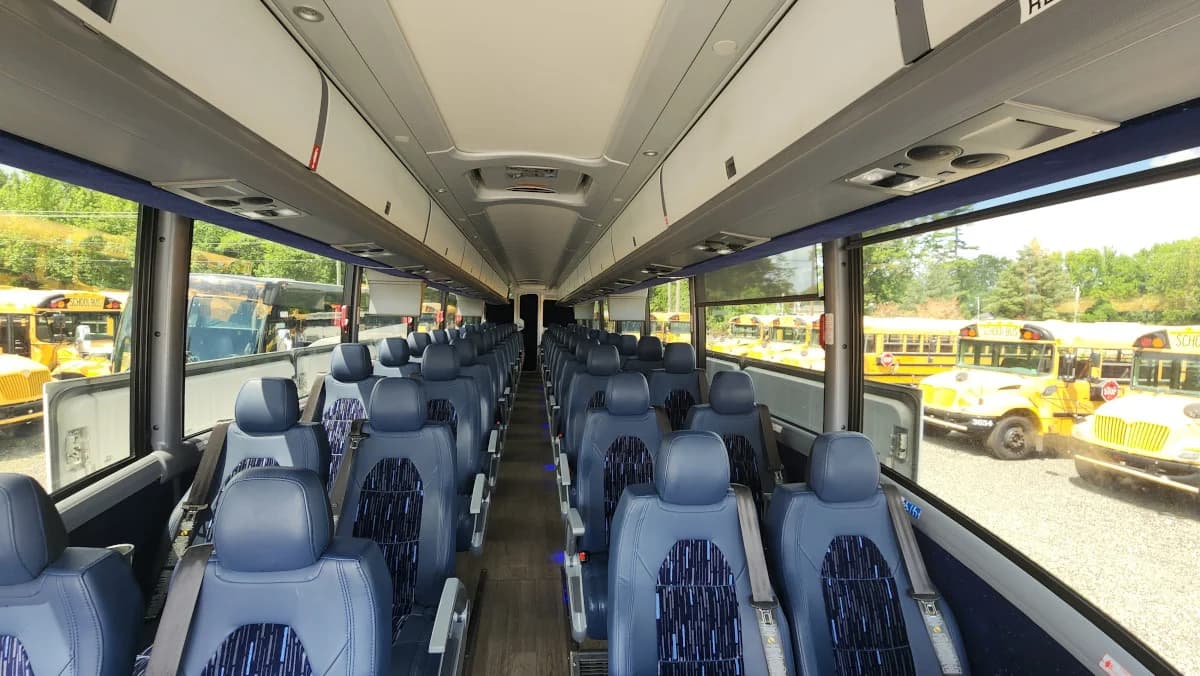 2025 MCI J4500 ADA Coach Bus - Image 9