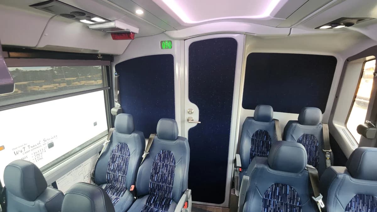 2025 MCI J4500 ADA Coach Bus - Image 17