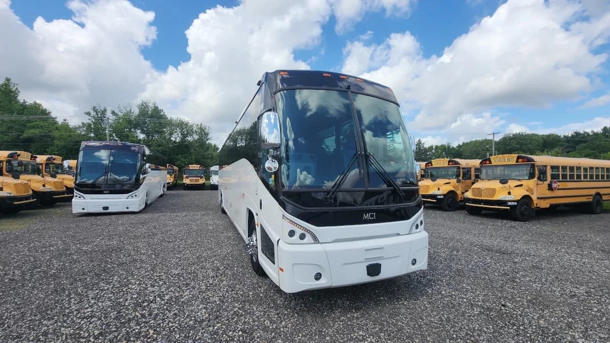 2025 MCI J4500 ADA Coach Bus - Image 30
