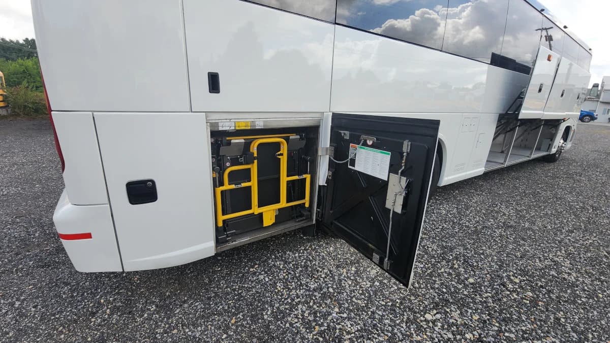 2025 MCI J4500 ADA Coach Bus - Image 14