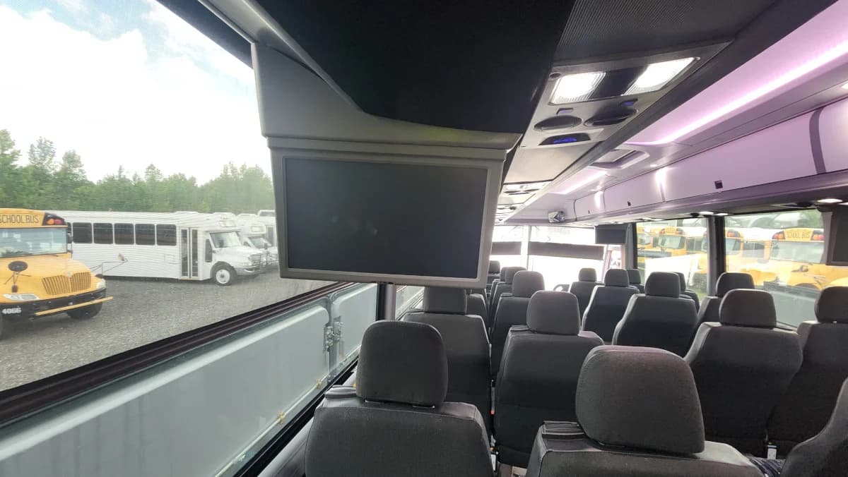 2025 MCI J4500 ADA Coach Bus - Image 19