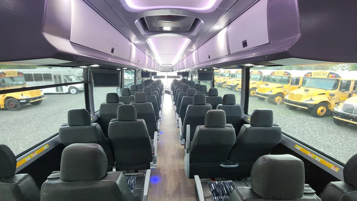 2025 MCI J4500 ADA Coach Bus - Image 15