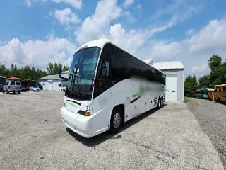 2007 Motor Coach Industries J4500 bus