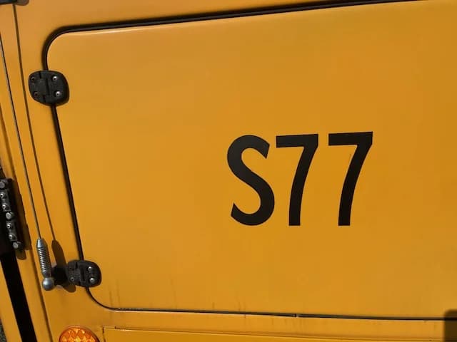 2017 THOMAS FE 84 Passenger - Image 13
