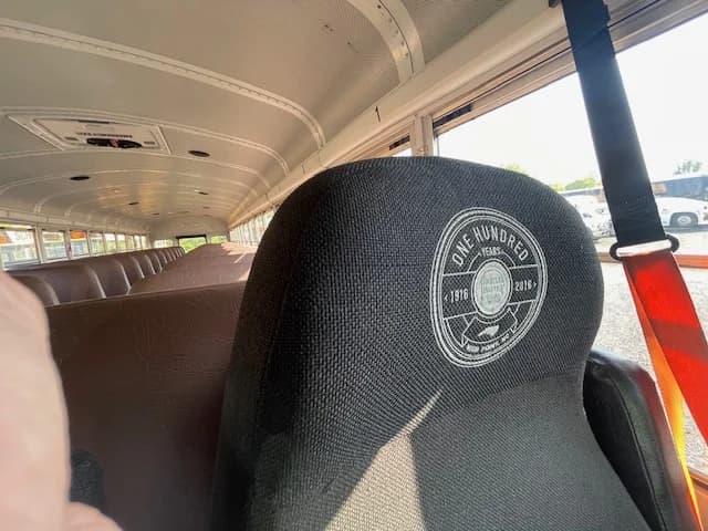 2017 THOMAS FE 84 Passenger - Image 29