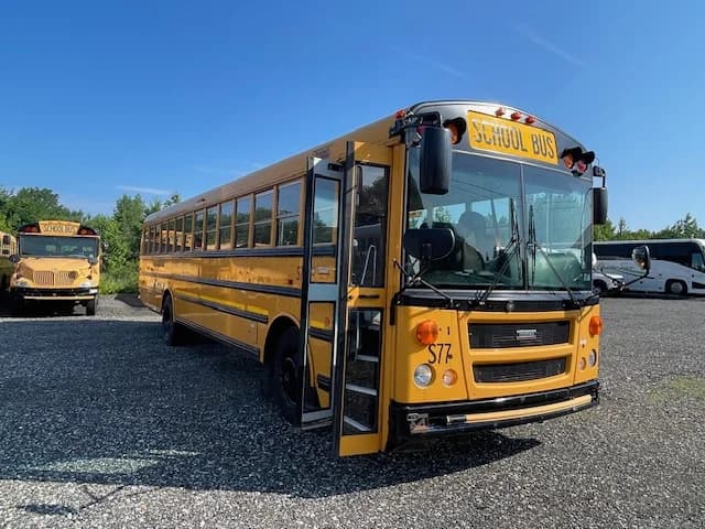 2017 THOMAS FE 84 Passenger - Image 25