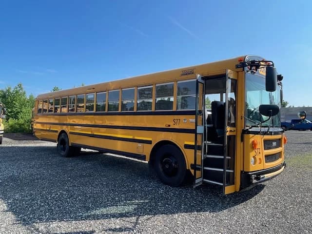2017 THOMAS FE 84 Passenger - Image 21