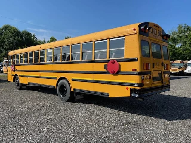 2017 THOMAS FE 84 Passenger - Image 5