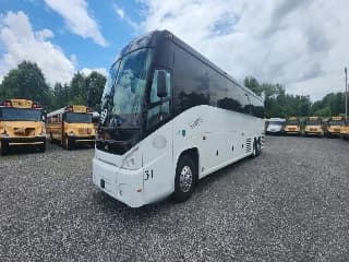 2018 Motor Coach Industries J4500 bus