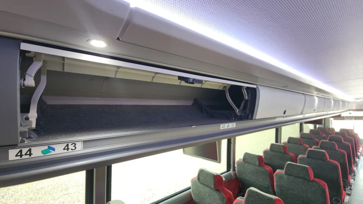 2018 MCI J4500 ADA Coach Bus - Image 16