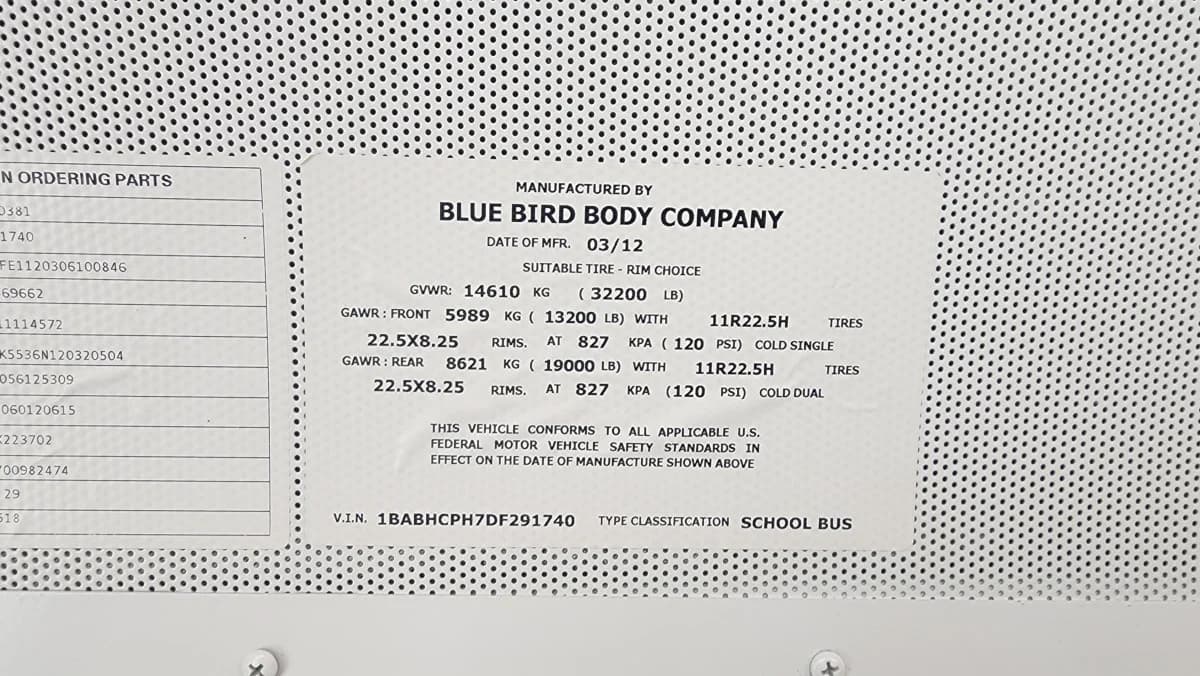 2013 Bluebird All American 71 Passenger Flat Nose - Image 25