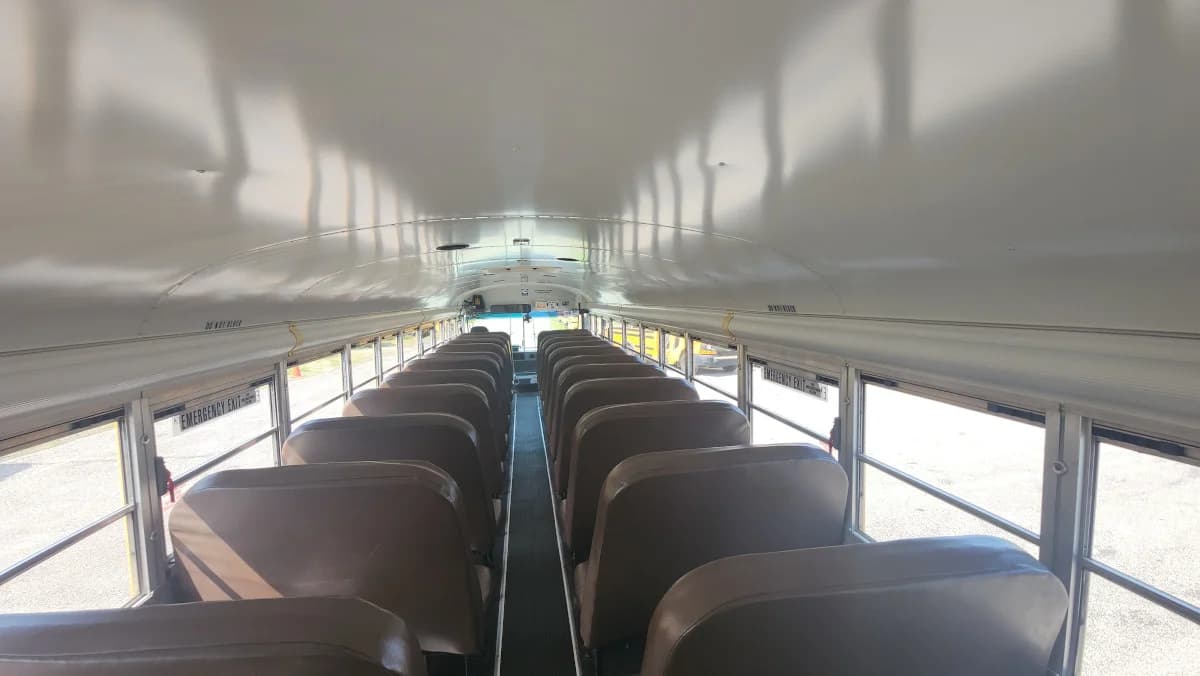 2013 Bluebird All American 71 Passenger Flat Nose - Image 11