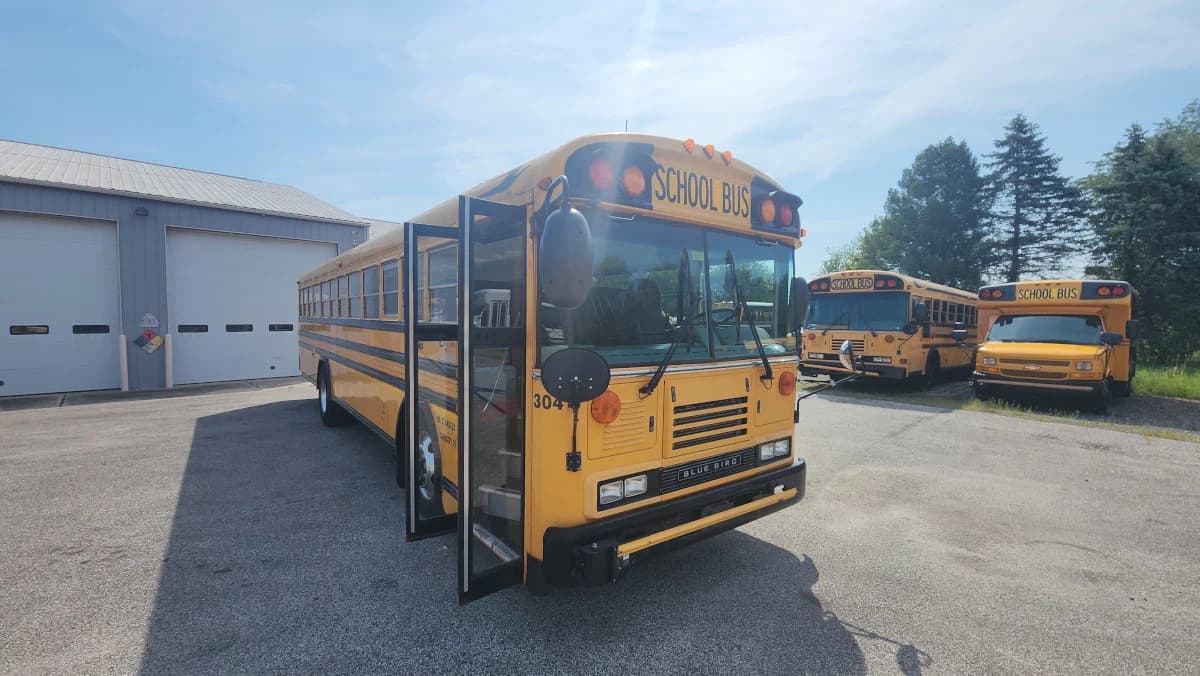 2013 Bluebird All American 71 Passenger Flat Nose - Image 17