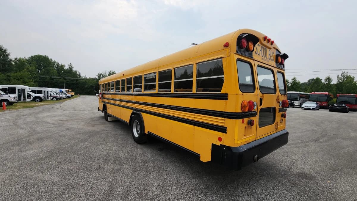 2013 Bluebird All American 71 Passenger Flat Nose - Image 23