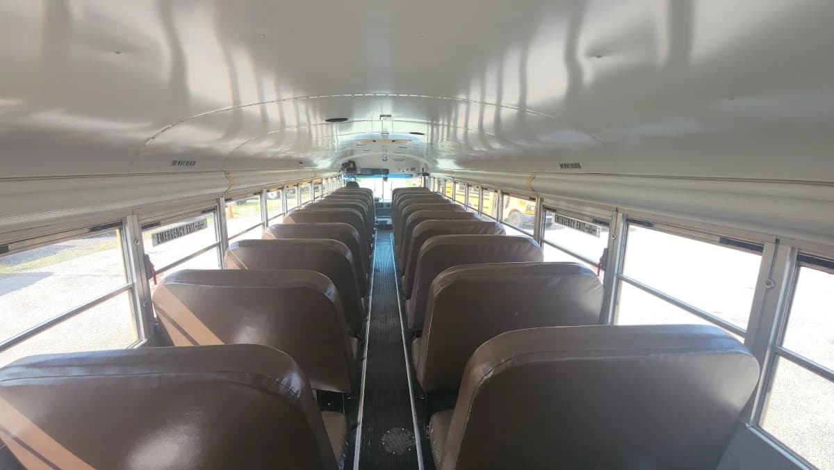 2013 Bluebird All American 71 Passenger Flat Nose - Image 11