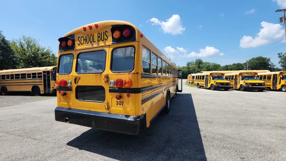 2013 Bluebird All American 71 Passenger Flat Nose - Image 20