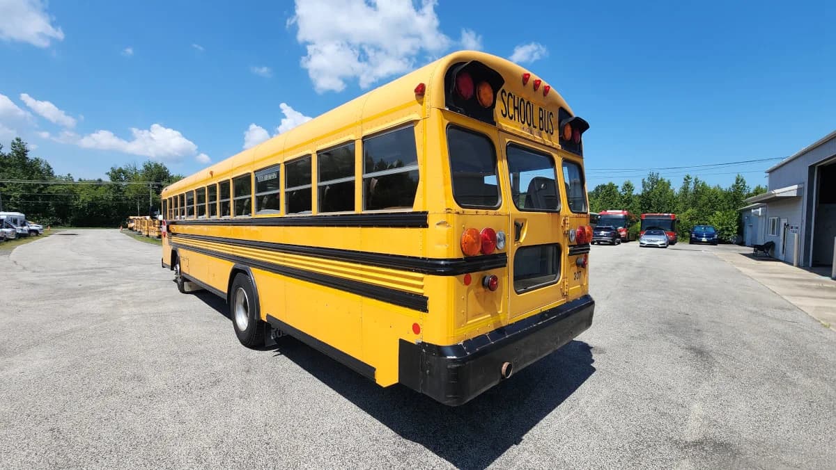 2013 Bluebird All American 71 Passenger Flat Nose - Image 23