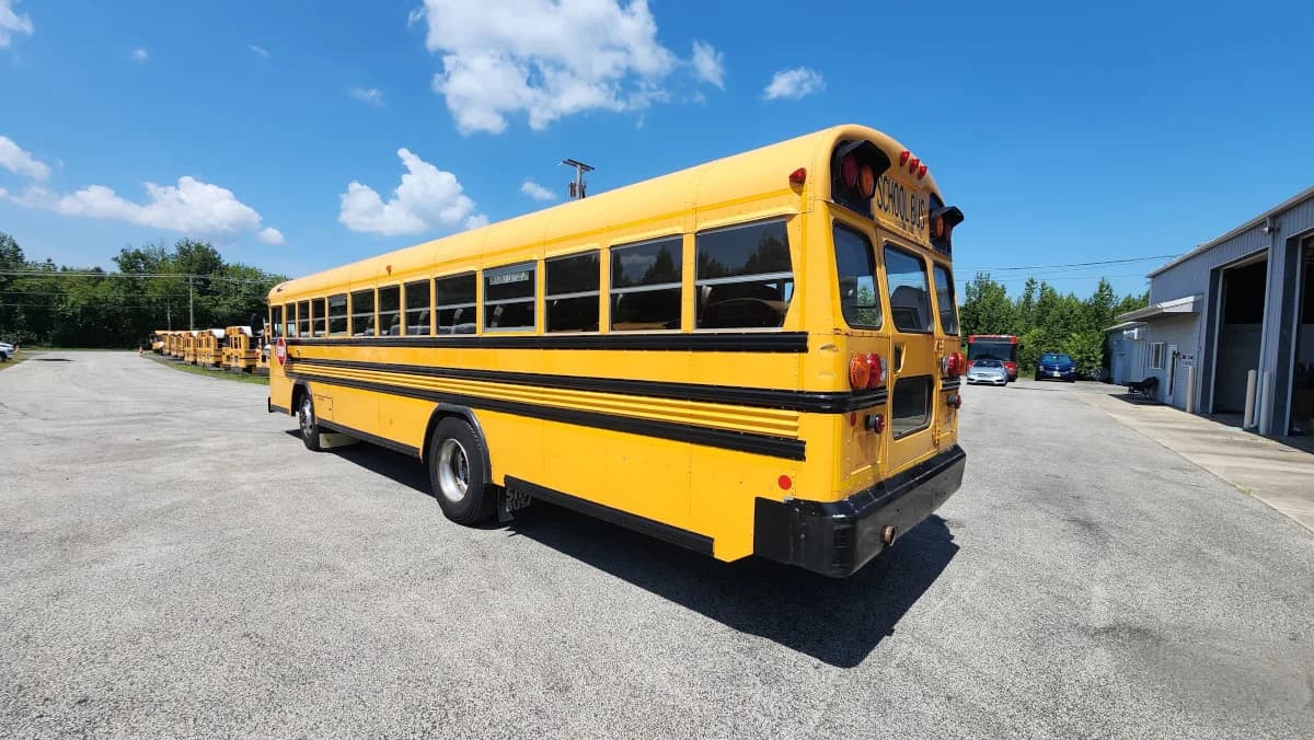 2013 Bluebird All American 71 Passenger Flat Nose - Image 4