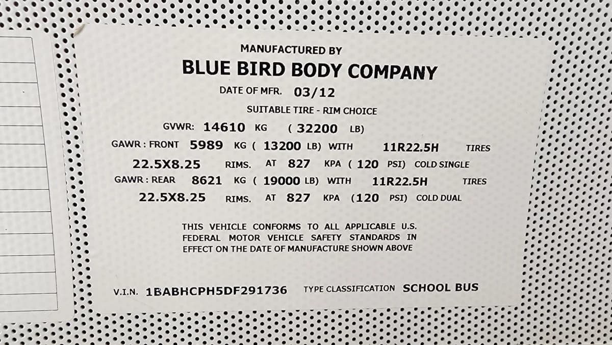 2013 Bluebird All American 71 Passenger Flat Nose - Image 28